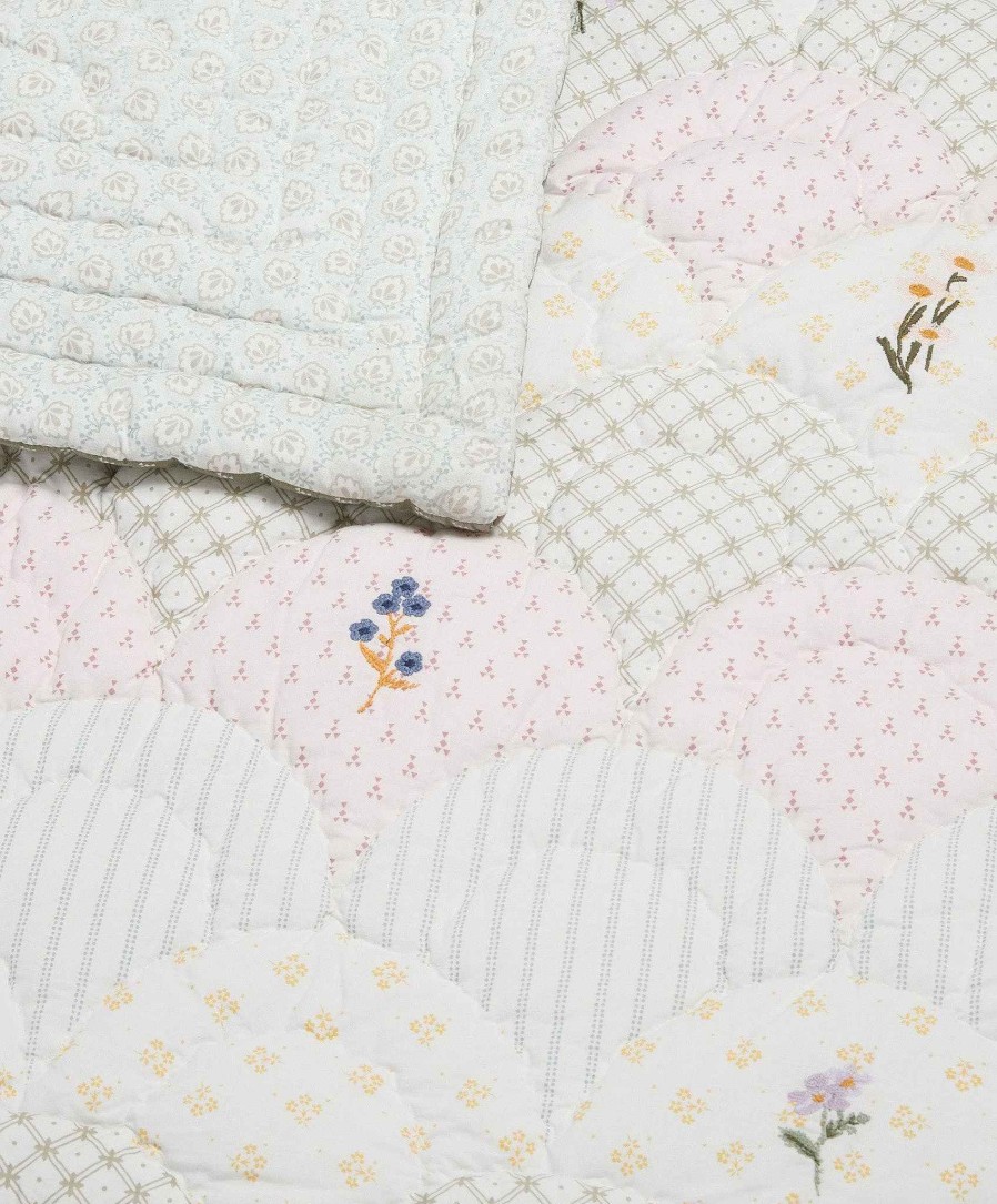 Nursery Mamas and Papas Baby Girl Bedding | Laura Ashley Quilt In Neutral