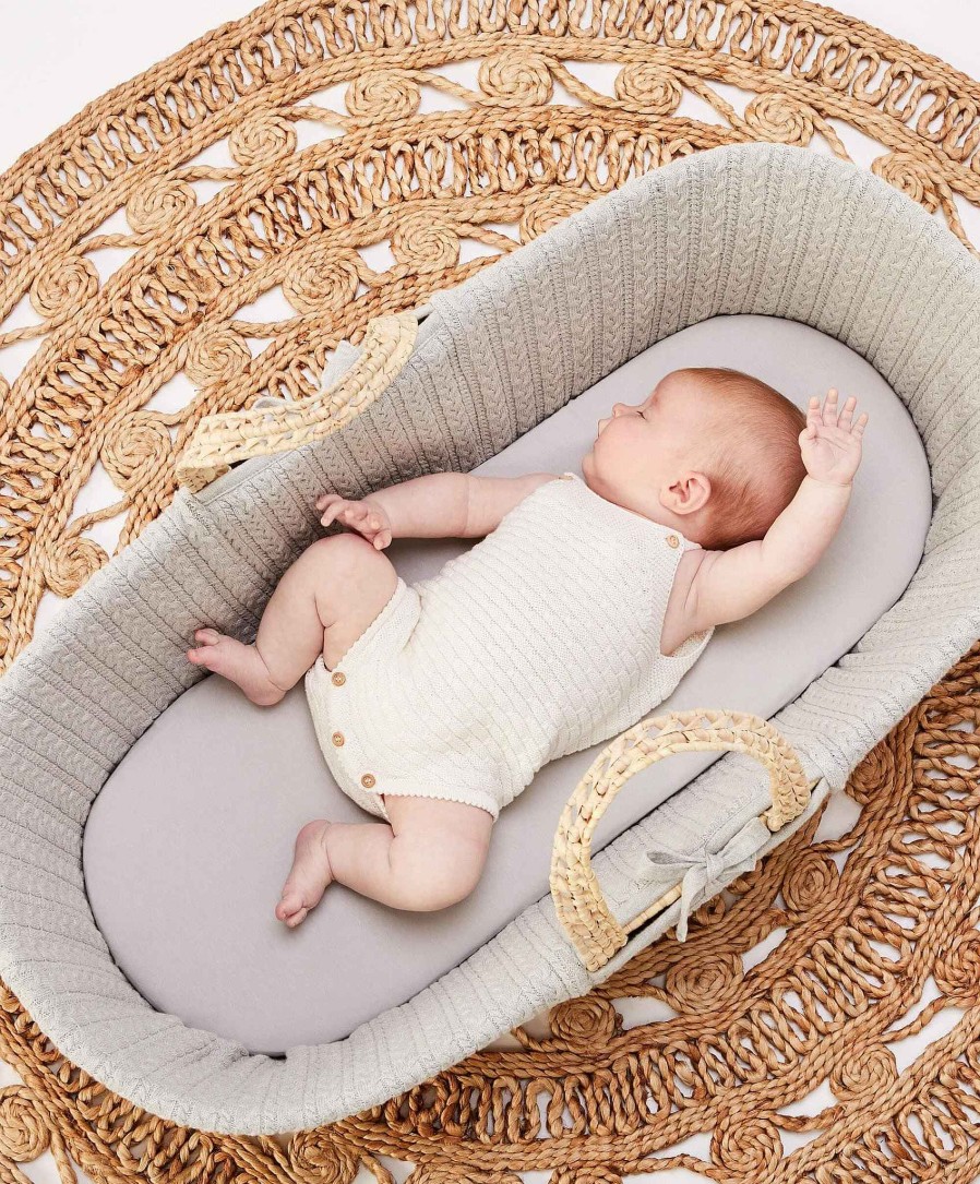 Nursery Little Green Sheep Neutral Baby Bedding | The Little Green Sheep Organic Jersey Moses Basket Fitted Sheet In Dove